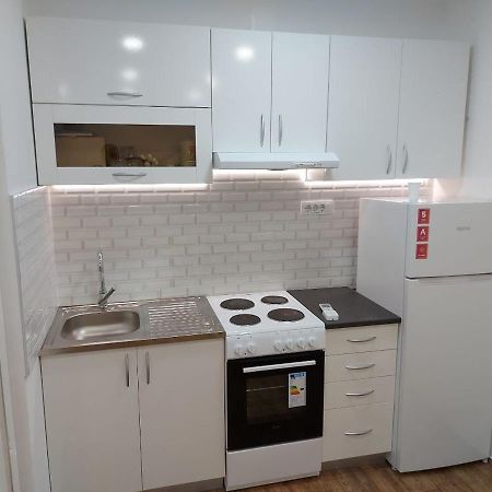 Cosy, Quiet & Brand New Apartment W/ Danube View Beograd Eksteriør bilde