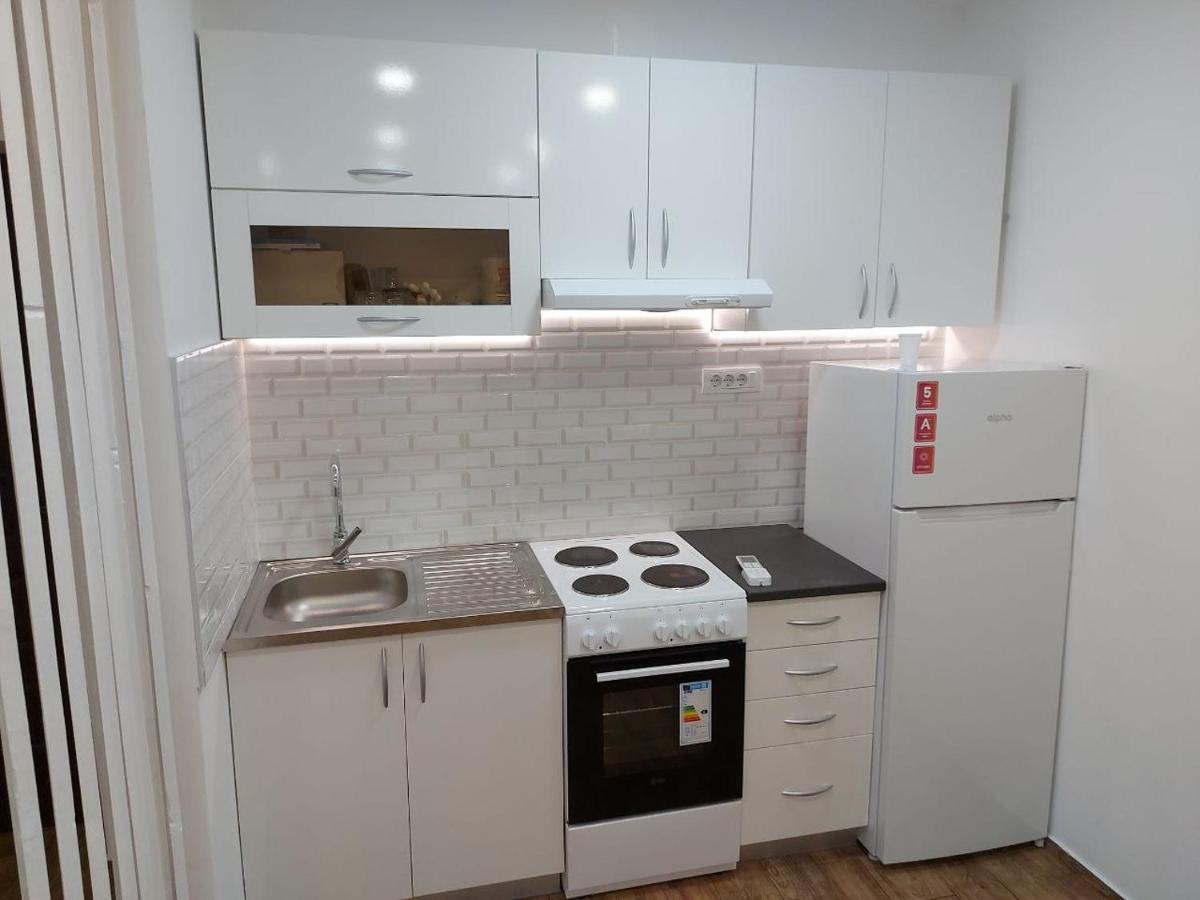 Cosy, Quiet & Brand New Apartment W/ Danube View Beograd Eksteriør bilde