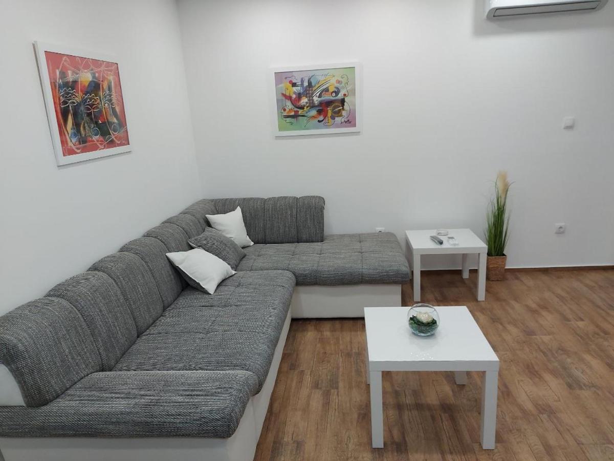 Cosy, Quiet & Brand New Apartment W/ Danube View Beograd Eksteriør bilde
